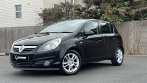2010 Vauxhall Corsa 1.2 I 16v Sxi in Black — image 3