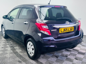 2016 Toyota Yaris 1.33 Dual Vvt-I Icon Multidrive S Euro 6 5dr in Other — image 4