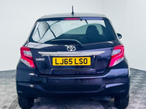 2016 Toyota Yaris 1.33 Dual Vvt-I Icon Multidrive S Euro 6 5dr in Other — image 6
