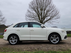 2012 Audi Q3 2.0 Tfsi S Line S Tronic Quattro Euro 5 (s/s) 5dr in White — image 2