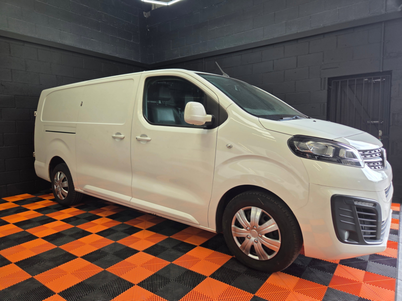 2020 Vauxhall Vivaro 1.5 Turbo D 2900 Sportive Panel Van 5dr Diesel Manual L2 H1 Euro 6 (s/s) (100 Ps) in White — image 1