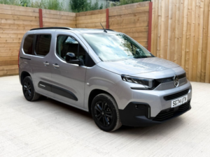 2024 Citroen Berlingo 3 SEAT Auto Wheelchair Accessible Disabled Access Vehicle Wav in Grey — image 3