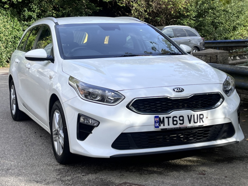 2019 Kia Ceed 1.6 Crdi Eco 2 Sportswagon 5dr Diesel Manual Euro 6 (s/s) (114 Bhp) in White — image 1