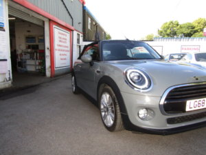 2018 MINI Convertible 1.5 Cooper Convertible in Grey — image 2