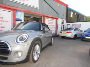 2018 MINI Convertible 1.5 Cooper Convertible in Grey — image 6