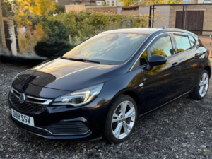 2018 Vauxhall Astra 1.4i Turbo Sri Vx Line Nav Euro 6 5dr in Blue — image 5