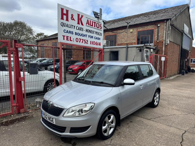 2012 Skoda Fabia 1.2 Se Euro 5 5dr in Silver — image 1
