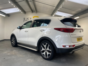 2016 Kia Sportage 1.6 T-Gdi Gt-Line SUV 5dr Petrol Dct AWD Euro 6 (174 Bhp) in White — image 4