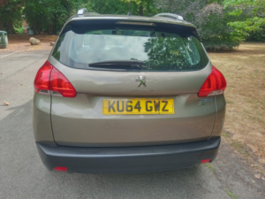 2015 Peugeot 2008 1.6 E-Hdi Active in Grey — image 5