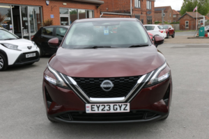 2023 Nissan Qashqai 1.3 Dig-T Mhev Acenta Premium in Red — image 2