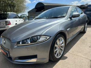 2014 Jaguar Xf