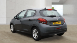 2017 Peugeot 208 1.2 Puretech Active in Grey — image 3
