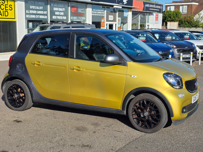 2017 Smart Forfour 0.9t Prime Sport (premium) Hatchback 5dr Petrol Twinamic Euro 6 (s/s) (90 Ps) in Grey — image 1