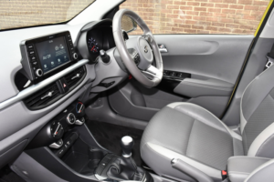 2020 Kia Picanto 1.0 Zest Hatchback 5dr Petrol Manual Euro 6 (s/s) (4seat) (66 Bhp) in Green — image 4