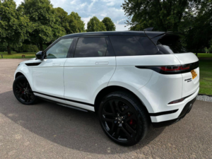 2021 Land Rover Range Rover Evoque 2.0 D200 Mhev Autobiography in White — image 5