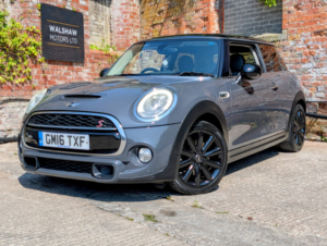 2016 MINI Hatch