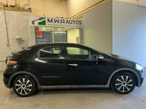 2009 Honda Civic 1.4 I-Dsi Se Plus Hatchback 5dr Petrol Manual (metallic Paint) (139 G/km, 82 Bhp) in Black — image 4