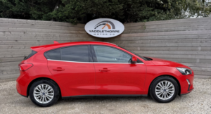 2020 Ford Focus 1.0 T Ecoboost Titanium in Red — image 3