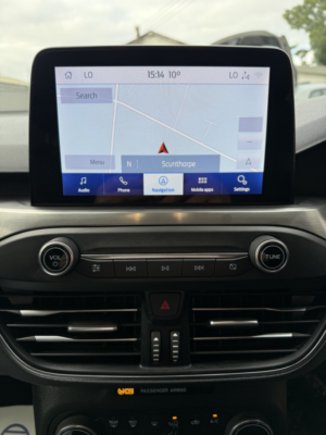 2020 Ford Focus 1.0 T Ecoboost Titanium in Red — image 6