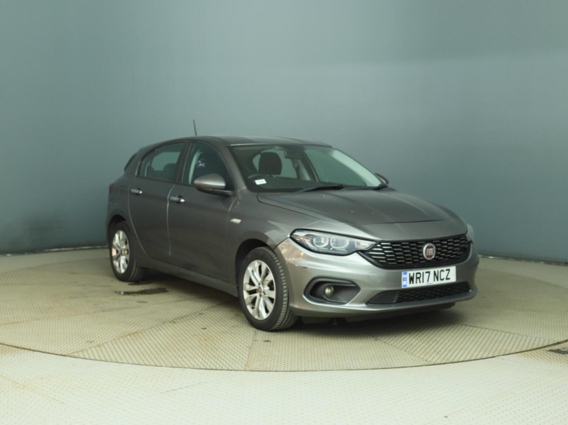 2017 Fiat Tipo 1.4 T-Jet Easy Plus Euro 6 (s/s) 5dr in Grey — image 1