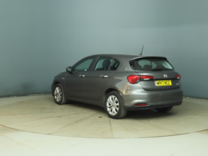 2017 Fiat Tipo 1.4 T-Jet Easy Plus Euro 6 (s/s) 5dr in Grey — image 4