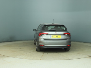 2017 Fiat Tipo 1.4 T-Jet Easy Plus Euro 6 (s/s) 5dr in Grey — image 5