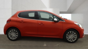 2017 Peugeot 208 1.2 Puretech Allure in Orange — image 5