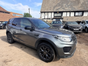2018 Land Rover Discovery Sport Td4 Landmark in Grey — image 4