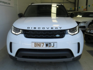 2017 Land Rover Discovery 3.0 Td V6 Hse Auto 4WD Euro 6 (s/s) 5dr in White — image 2