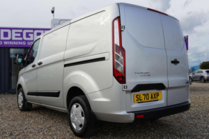 2020 Ford Transit Custom 2.0 280 Ecoblue Trend L1 H1 Euro 6 (s/s) 5dr in Silver — image 2