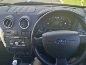 2010 Ford Fusion 1.4 Zetec in Silver — image 4