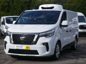 2023 Nissan Primastar 2.0 Dci 28 Tekna Refrigerated Van With Overnight Standby in White — image 3