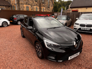 2022 Renault Clio 1.0 Tce Iconic Euro 6 (s/s) 5dr in Black — image 2