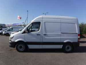2015 Mercedes-Benz Sprinter 2.1 313 Cdi in White — image 3