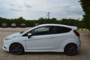 2014 Ford Fiesta 1.6 T Ecoboost St-2 in White — image 6