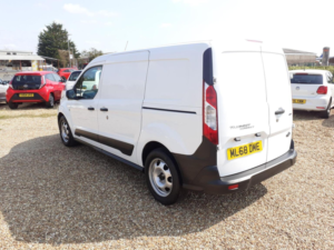2018 Ford Transit Connect 1.5 210 Ecoblue L2 Euro 6 (s/s) 5dr in White — image 6