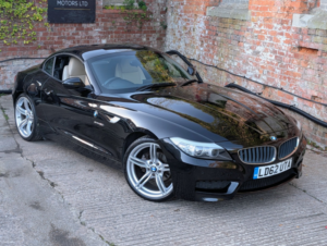 2012 BMW Z4 2.0 Z4 Sdrive20i M Sport Roadster in Black — image 3