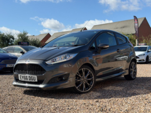 2016 Ford Fiesta 1.0t Ecoboost St-Line Euro 6 (s/s) 3dr in Grey — image 3