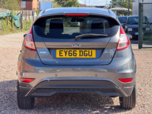 2016 Ford Fiesta 1.0t Ecoboost St-Line Euro 6 (s/s) 3dr in Grey — image 6