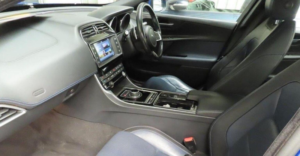 2018 Jaguar Xe 2.0d R-Sport Auto Euro 6 (s/s) 4dr in Blue — image 2