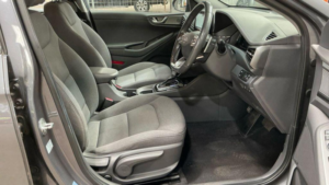 2020 Hyundai Ioniq 1.6 H-Gdi Premium Dct Euro 6 (s/s) 5dr in Grey — image 4