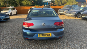 2018 Volkswagen Passat 1.6 Tdi Bluemotion Euro 6 (s/s) 4dr in Blue — image 6