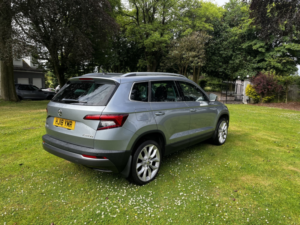 2018 Skoda Karoq 1.5 Tsi Edition,lth Heated Seats,pan Roof,19s,fsh in Grey — image 4