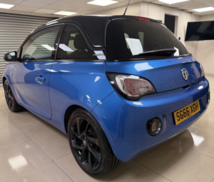 2016 Vauxhall Adam 1.2i Ecoflex Energised Hatchback 3dr Petrol Manual Euro 6 (s/s) (70 Ps) in Blue — image 4