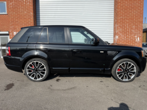 2012 Land Rover Range Rover Sport 3.0 Sd V6 Hse in Black — image 3