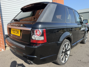 2012 Land Rover Range Rover Sport 3.0 Sd V6 Hse in Black — image 4