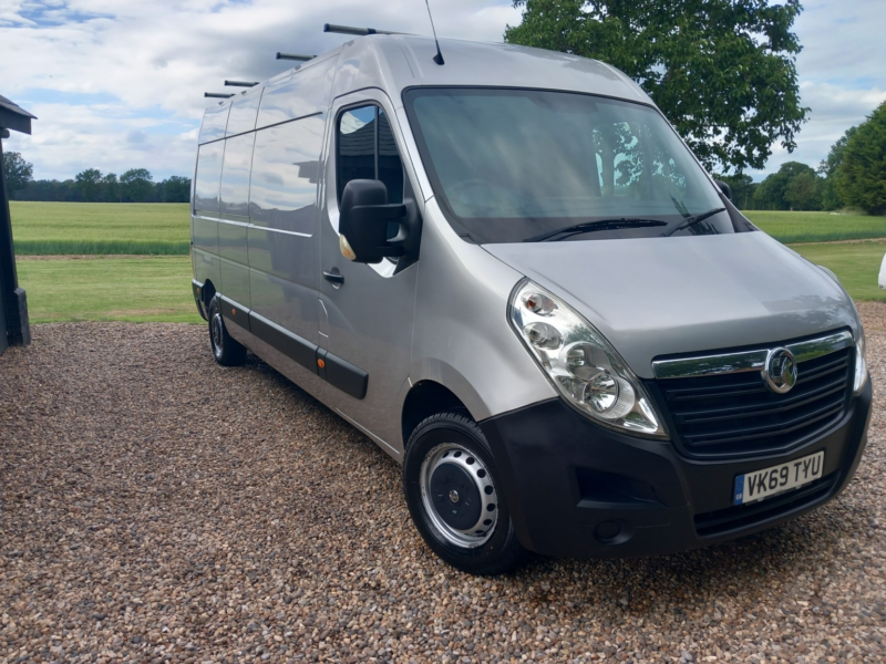 2019 Vauxhall Movano 2.3 Cdti 3500 in Silver — image 1