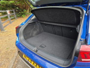 2023 Volkswagen T-Roc 1.0 Tsi Life SUV 5dr Petrol Manual Euro 6 (s/s) (110 Ps) in Blue — image 5