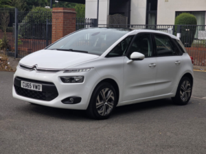 2015 Citroen C4 Picasso 1.6 Bluehdi Selection MPV 5dr Diesel Manual Euro 6 (s/s) (120 Ps) in White — image 3