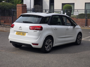 2015 Citroen C4 Picasso 1.6 Bluehdi Selection MPV 5dr Diesel Manual Euro 6 (s/s) (120 Ps) in White — image 6
